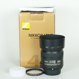 Nikon AF-S DX Micro NIKKOR 40mm f/2.8G