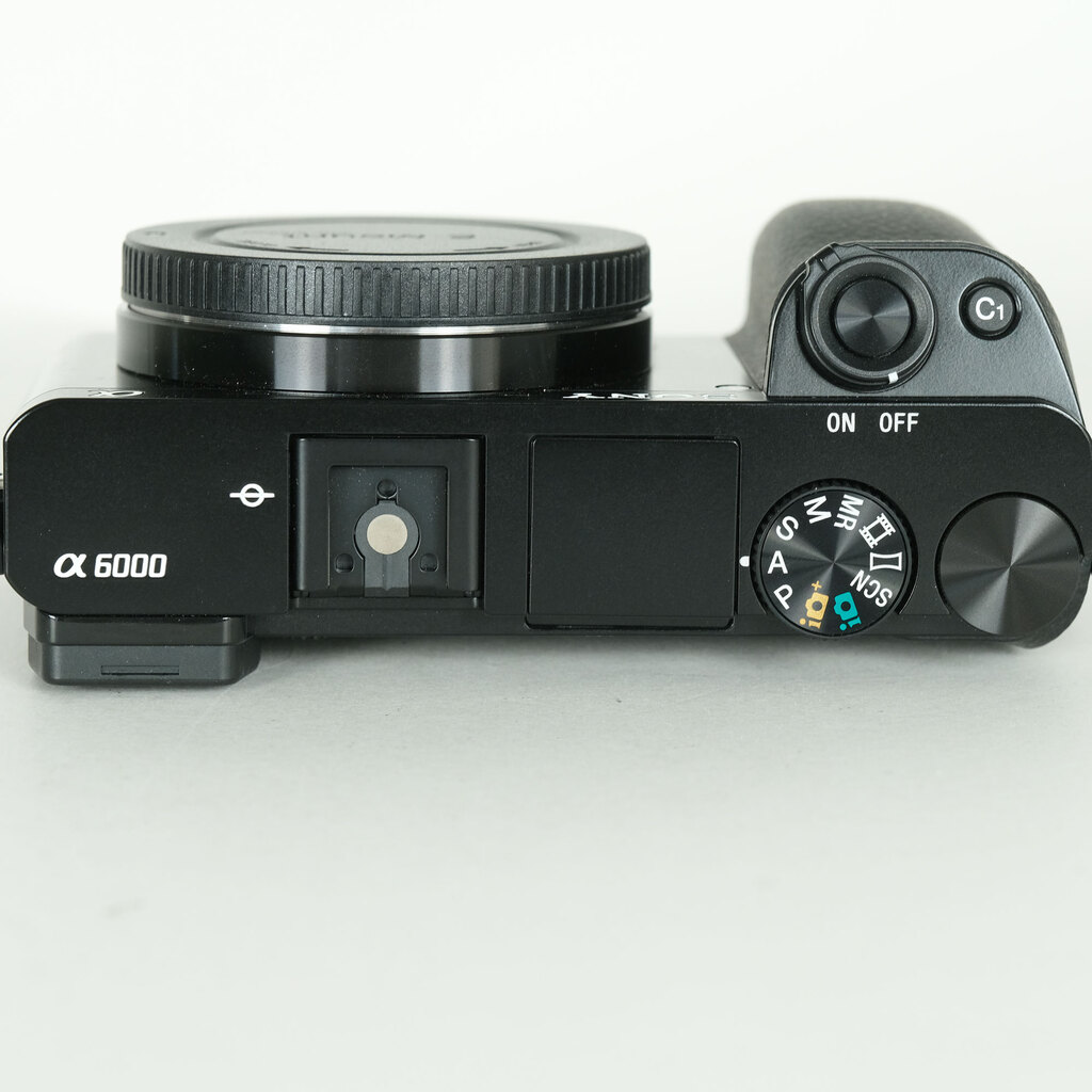 SONY α6000（ILCE-6000）