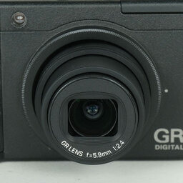 RICOH GR DIGITAL II