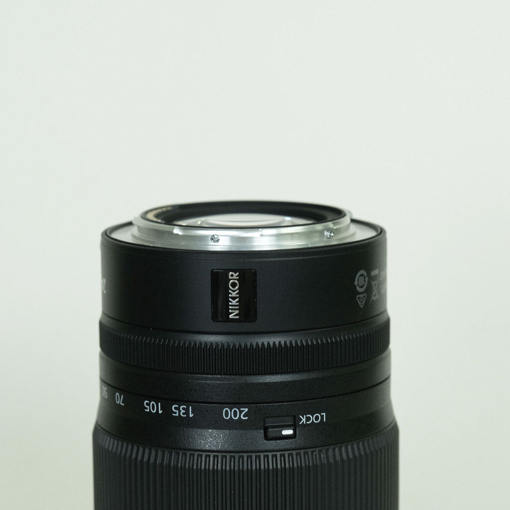 Nikon NIKKOR Z 24-200mm f/4-6.3 VR Nikon NIKKOR Z 24-200mm f/4-6.3 VR