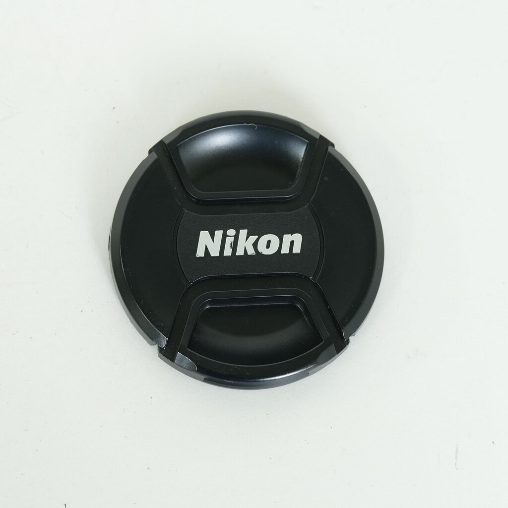 Nikon AF-S VR Zoom-Nikkor 70-300mm F4.5-5.6G IF-ED