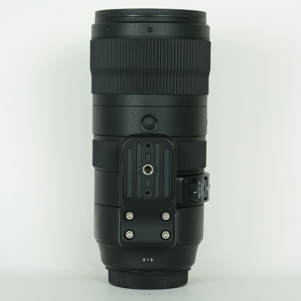 SIGMA 70-200mm F2.8 DG OS HSM�bSports [�L���m���p]