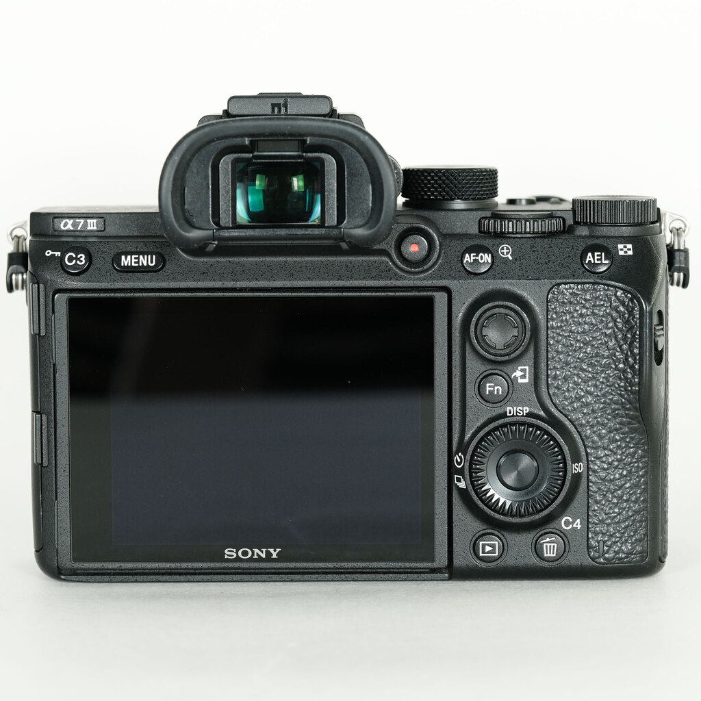 SONY α7 III（ILCE-7M3）