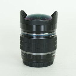 OLYMPUS M.ZUIKO DIGITAL ED 8mm F1.8 Fisheye PRO