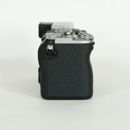 SONY α7C II（ILCE-7CM2）