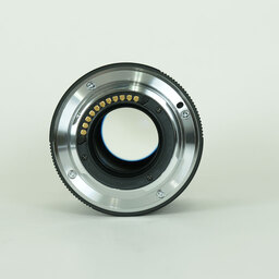 OLYMPUS M.ZUIKO DIGITAL ED 30mm F3.5 Macro OLYMPUS M.ZUIKO DIGITAL ED 30mm F3.5 Macro