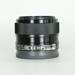 SONY E 35mm F1.8 OSS SEL35F18