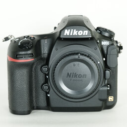 Nikon D850