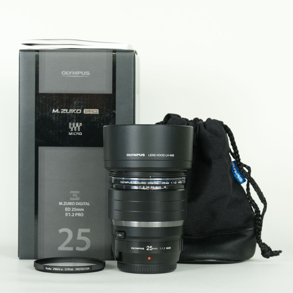 OLYMPUS M.ZUIKO DIGITAL ED 25mm F1.2 PROの出品 | ONE SCENE（ワン