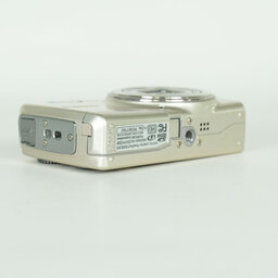 FUJIFILM FinePix F200EXR　シルバー