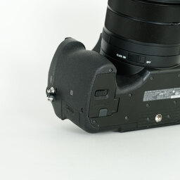 SONY Cyber-shot DSC-RX10M3