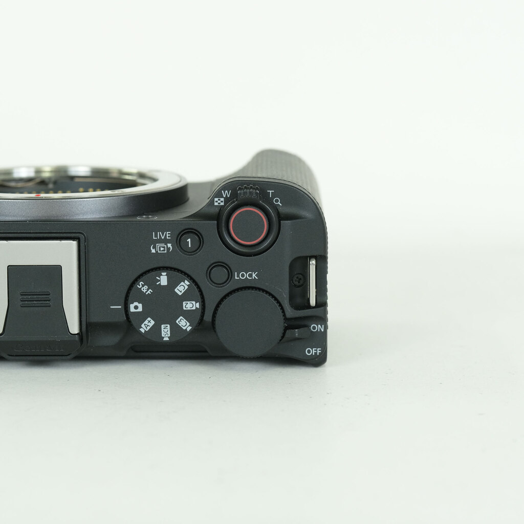 Canon EOS R50 V
