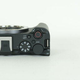 Canon EOS R50 V