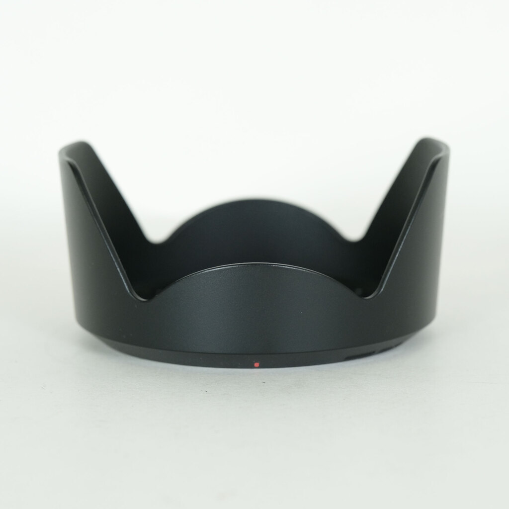 SONY FE 24-240mm F3.5-6.3 OSS SEL24240