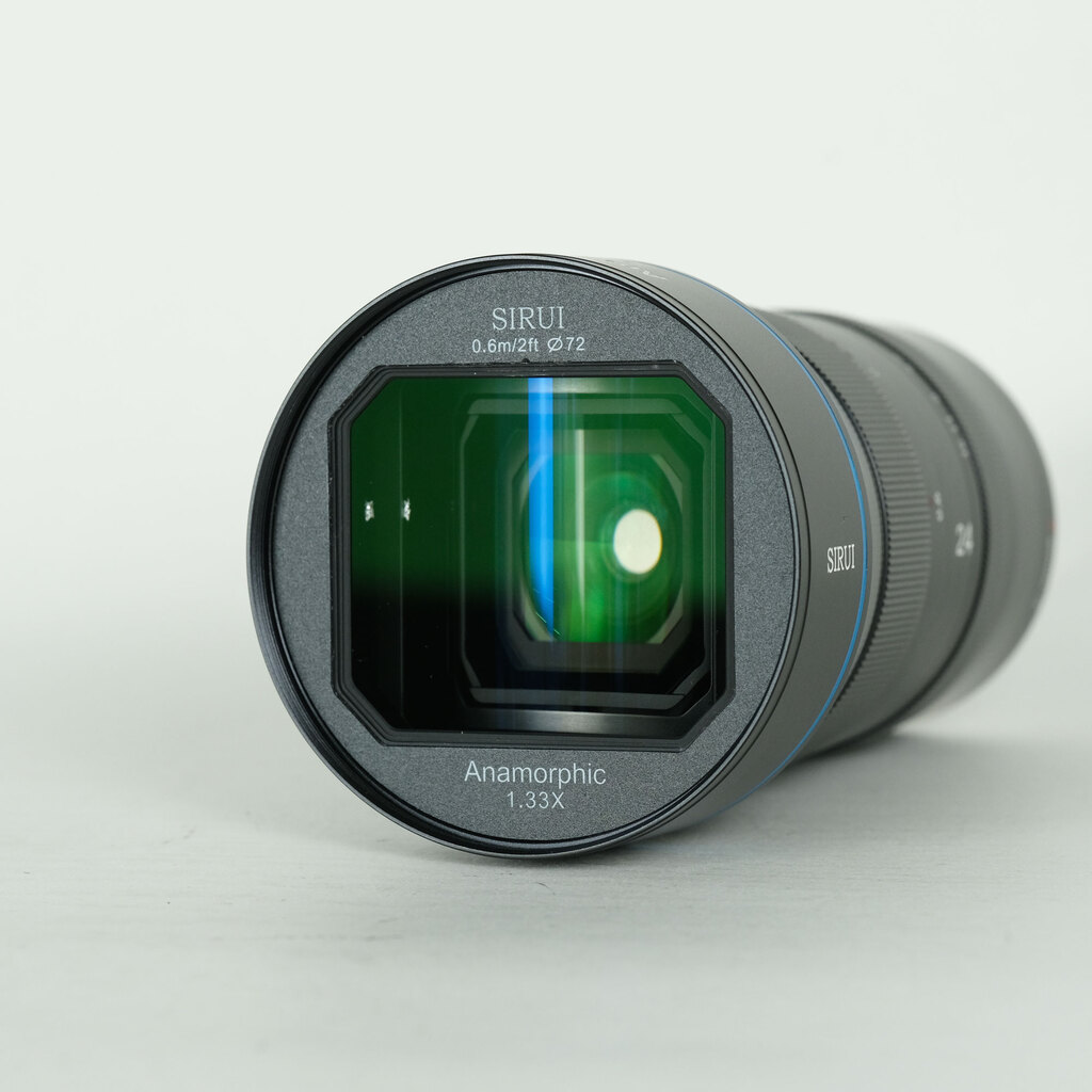 SIRUI 24mm F2.8 Anamorphic [ソニーE用]の出品 | ONE SCENE（ワンシーン）
