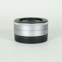 Canon EF-M22mm F2 STM