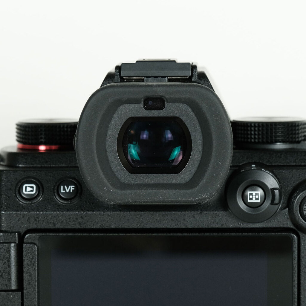 Panasonic LUMIX S5II DC-S5M2 Panasonic LUMIX S5II DC-S5M2