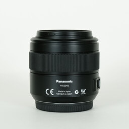 Panasonic LEICA DG MACRO-ELMARIT 45mm F2.8 ASPH. MEGA O.I.S.