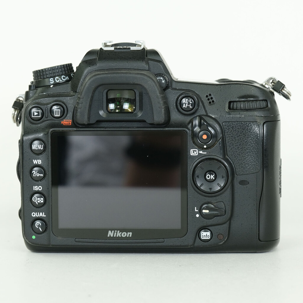 Nikon D7000