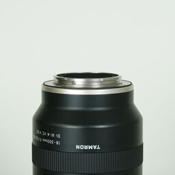 TAMRON 18-300mm F/3.5-6.3 Di III-A VC VXD (Model B061) [ソニーE用]