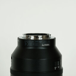 SONY FE 135mm F1.8 GM SEL135F18GM