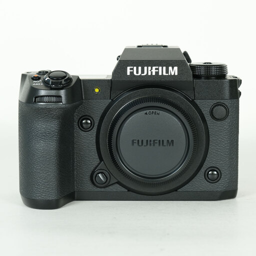 FUJIFILM X-H2