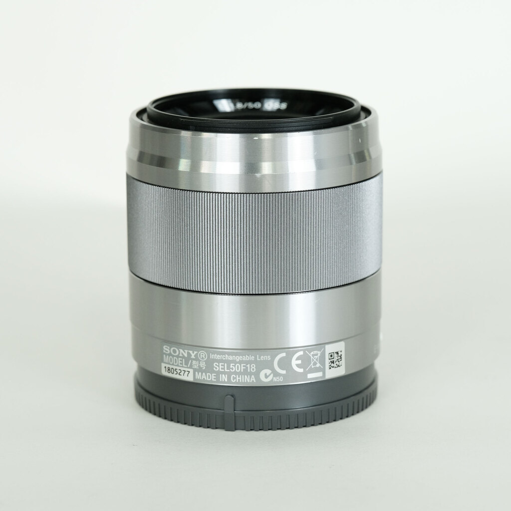 SONY E 50mm F1.8 OSS SEL50F18