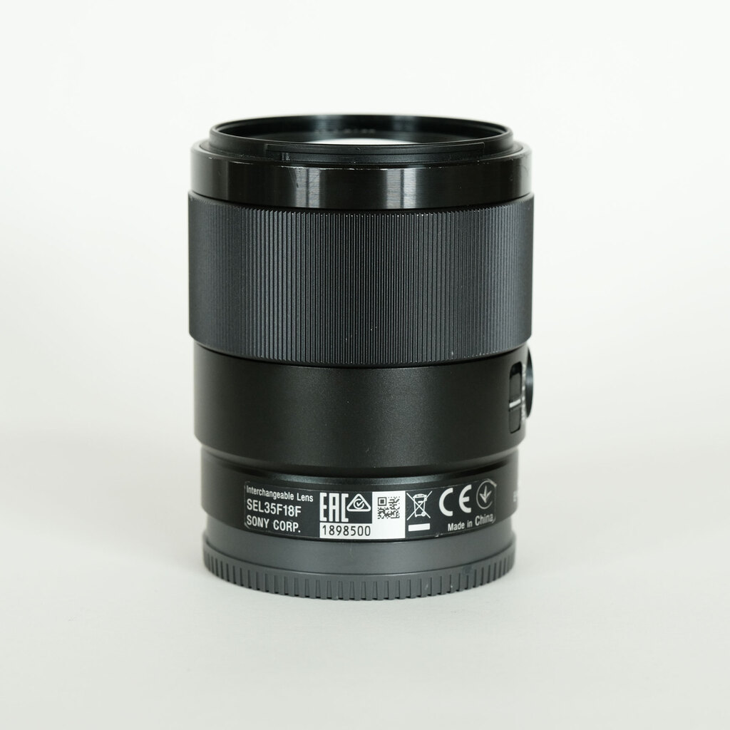 SONY FE 35mm F1.8 SEL35F18F
