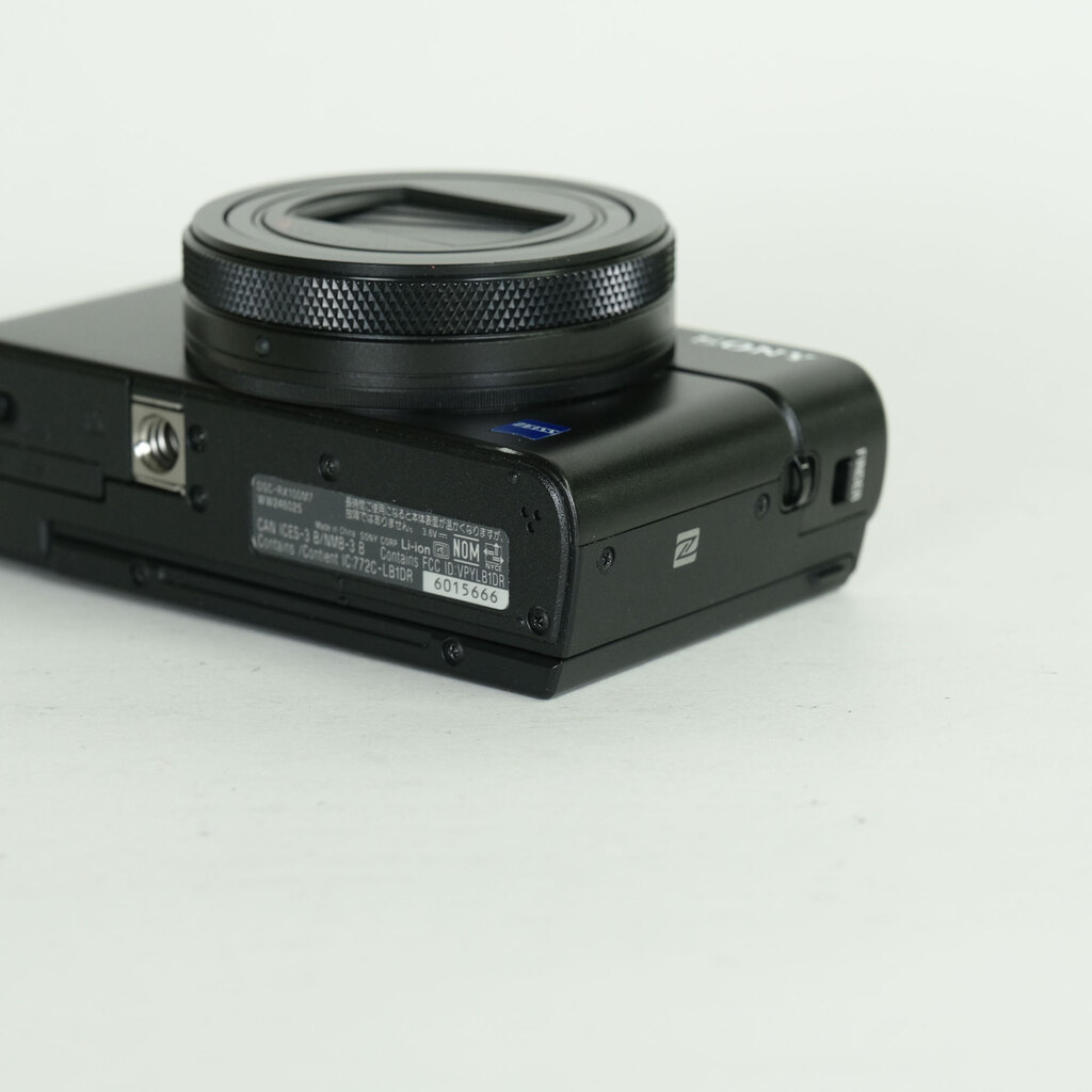 SONY Cyber-shot DSC-RX100M7G シューティンググリップキット