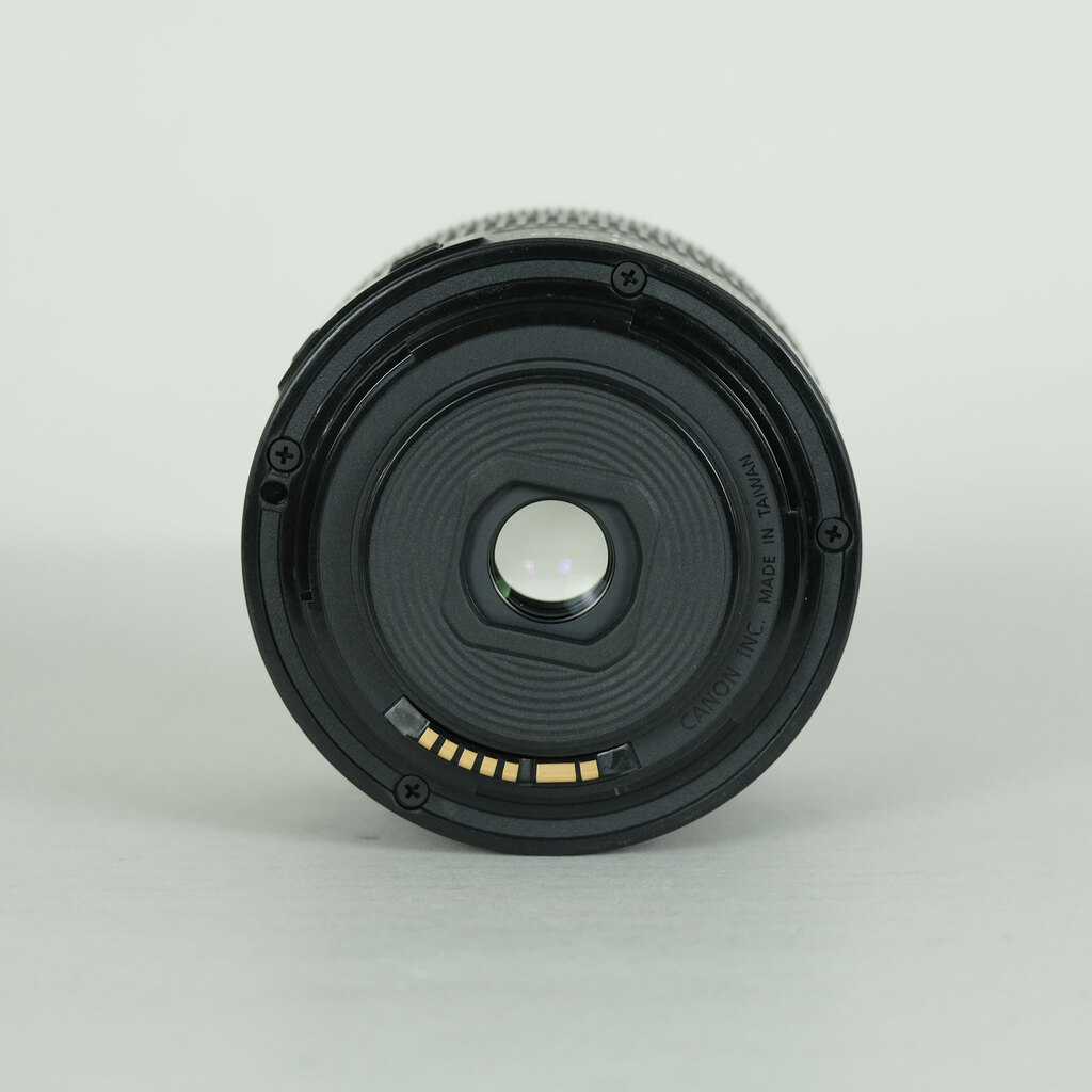Canon EF-S18-55mm F4-5.6 IS STM