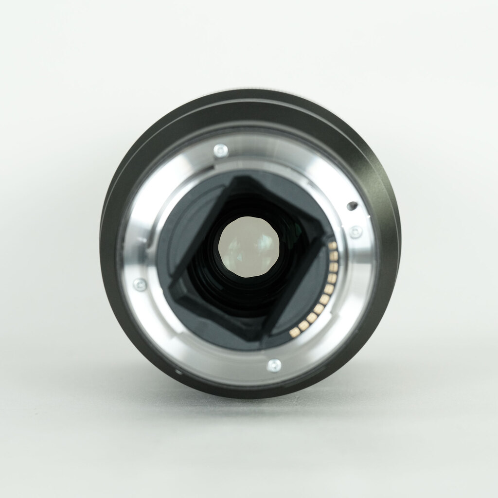 SONY FE 90mm F2.8 Macro G OSS SEL90M28G