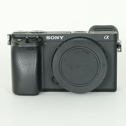 SONY α6400 レビュー｜11コマ/秒・リアルタイムトラッキング搭載の万能