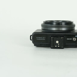 OLYMPUS XZ-1 ブラック