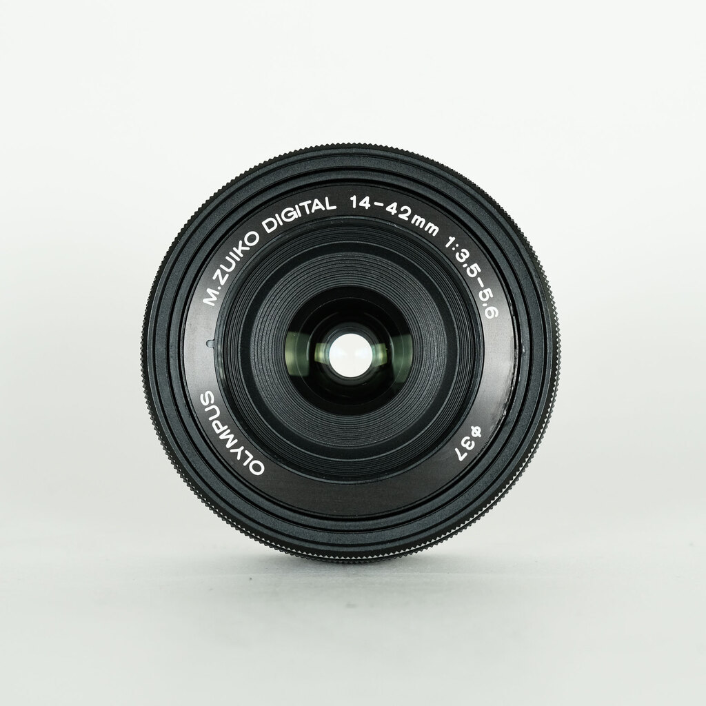 OLYMPUS M.ZUIKO DIGITAL ED 14-42mm F3.5-5.6 EZ ブラック