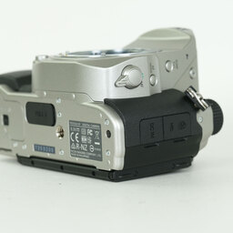 PENTAX KP ボディ シルバー PENTAX KP ボディ シルバー