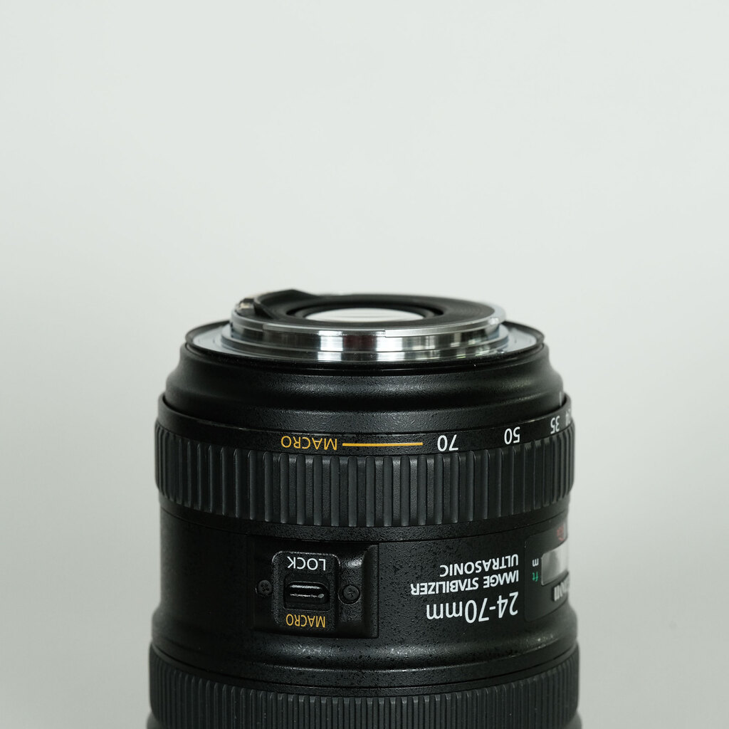 Canon EF24-70mm F4L IS USM Canon EF24-70mm F4L IS USM