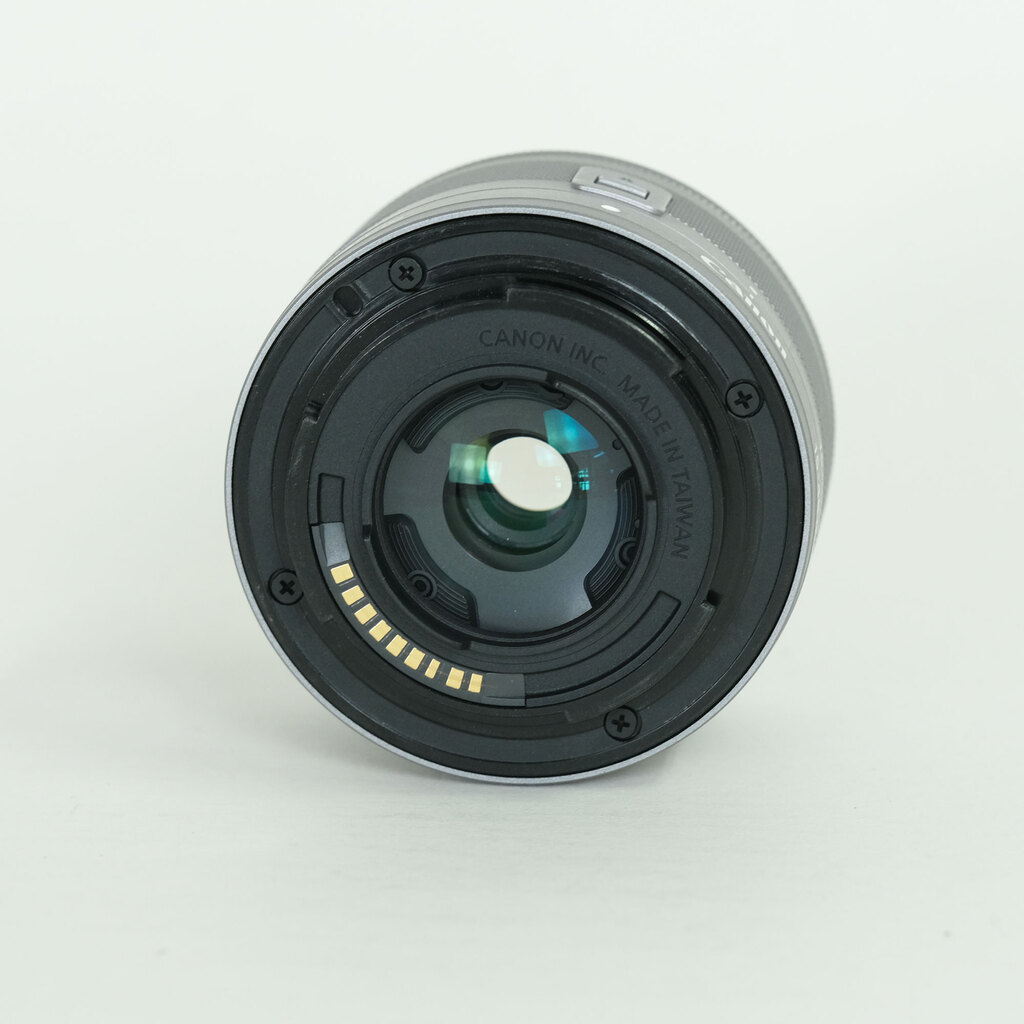 Canon EF-M15-45mm F3.5-6.3 IS STM