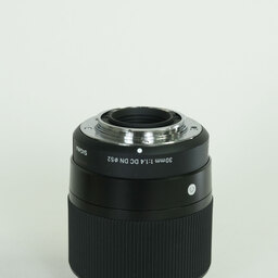 SIGMA 30mm F1.4 DC DN｜Contemporary [マイクロフォーサーズ用]