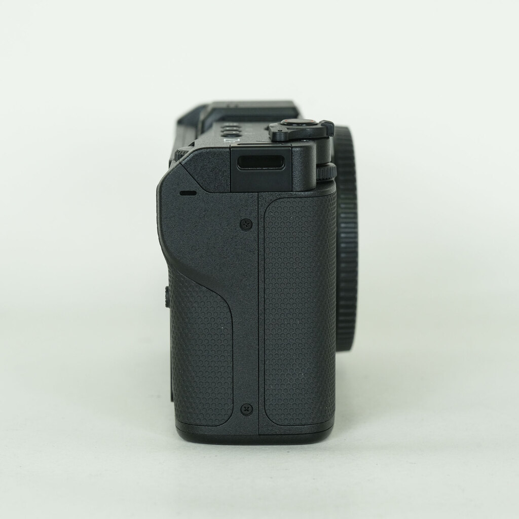 Nikon ZR