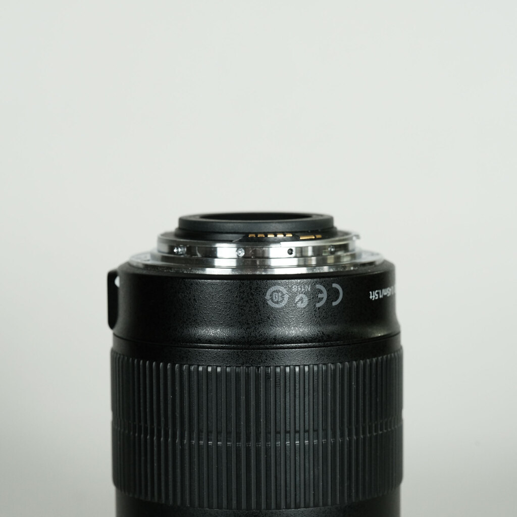 Canon EF-S18-135mm F3.5-5.6 IS