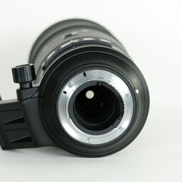 Nikon AF-S NIKKOR 200-500mm f/5.6E ED VR Nikon AF-S NIKKOR 200-500mm f/5.6E ED VR