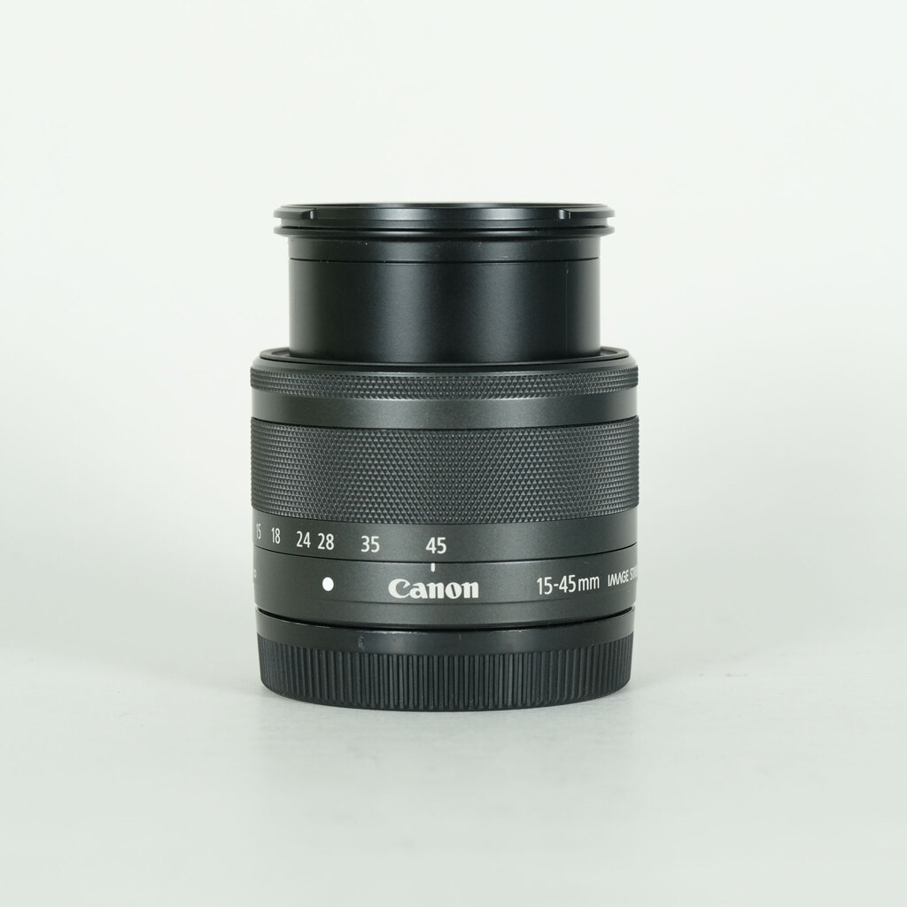 Canon EF-M15-45mm F3.5-6.3 IS STMの出品 | ONE SCENE（ワンシーン）
