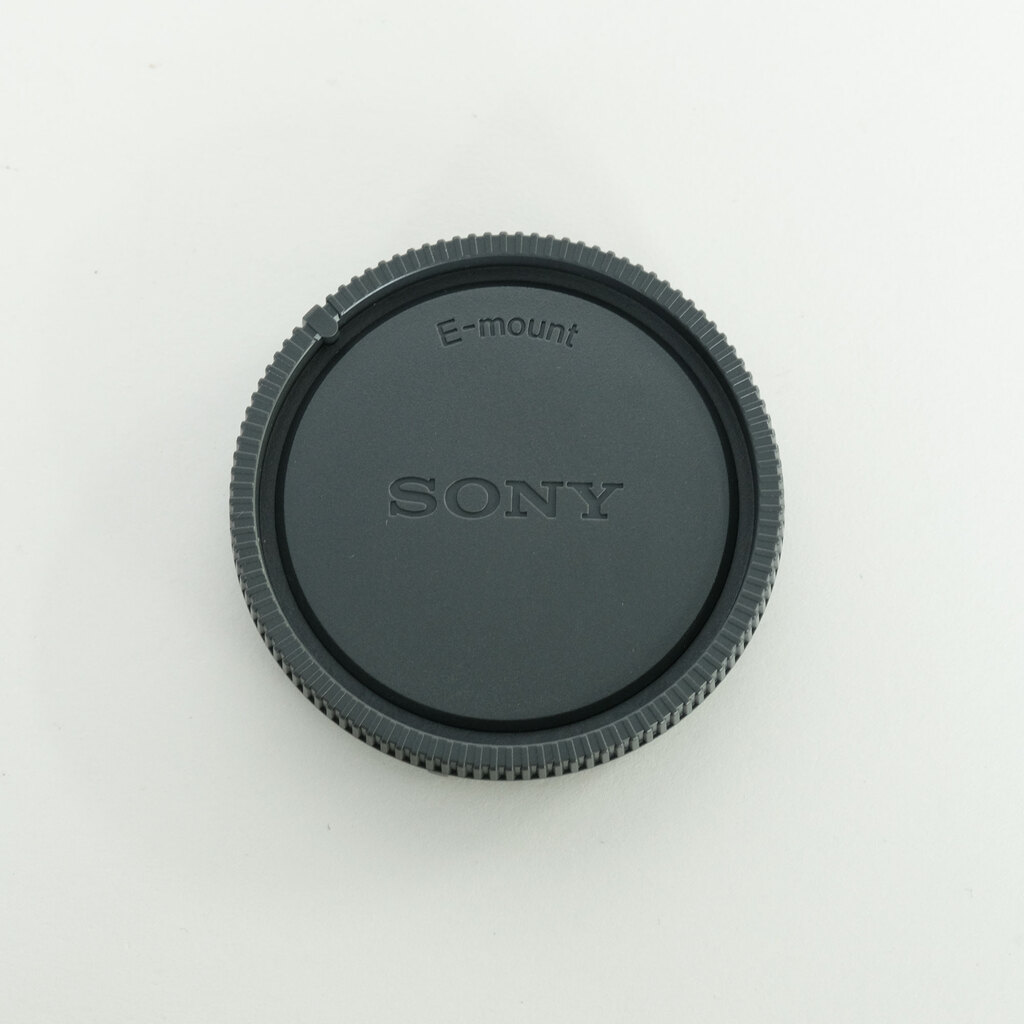 SONY E 11mm F1.8 SEL11F18