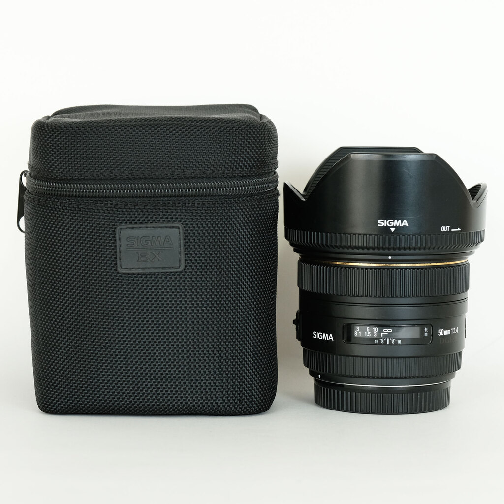 SIGMA 50mm F1.4 EX DG HSM (キヤノンEF用) SIGMA 50mm F1.4 EX DG HSM (キヤノンEF用)