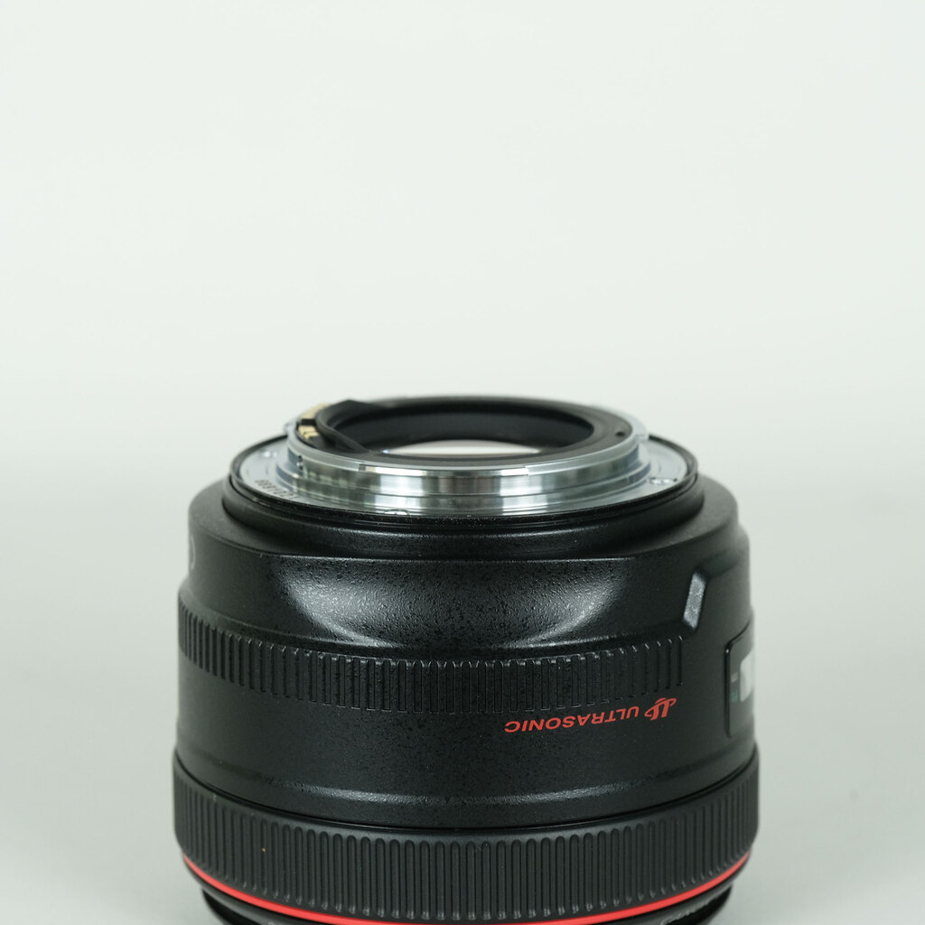 Canon EF50mm F1.2L USM Canon EF50mm F1.2L USM