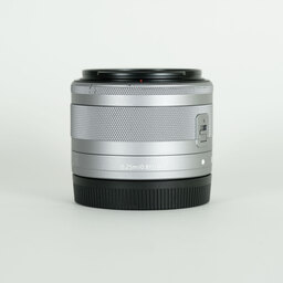 Canon EF-M15-45mm F3.5-6.3 IS STM