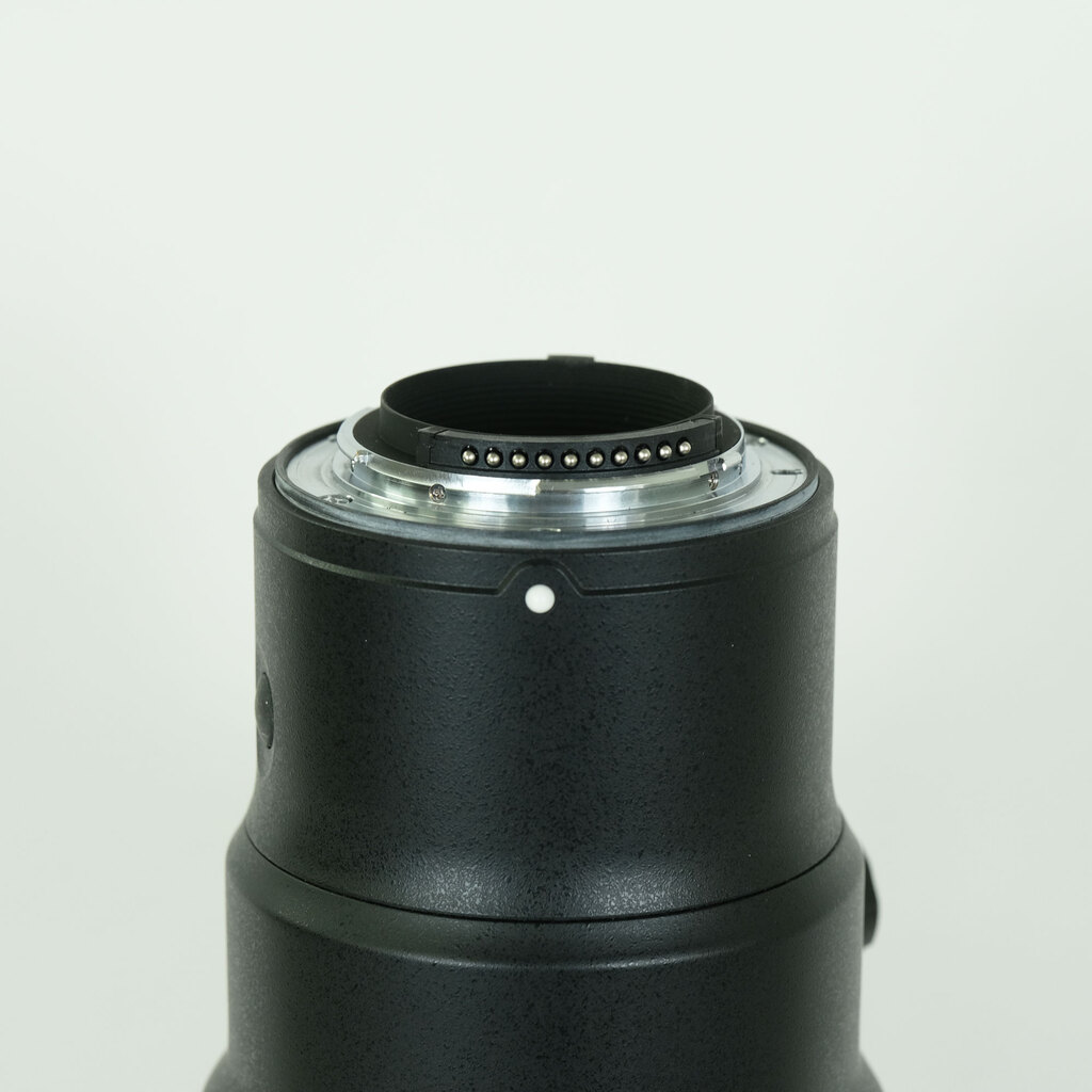 Nikon AF-S NIKKOR 500mm f/5.6E PF ED VR