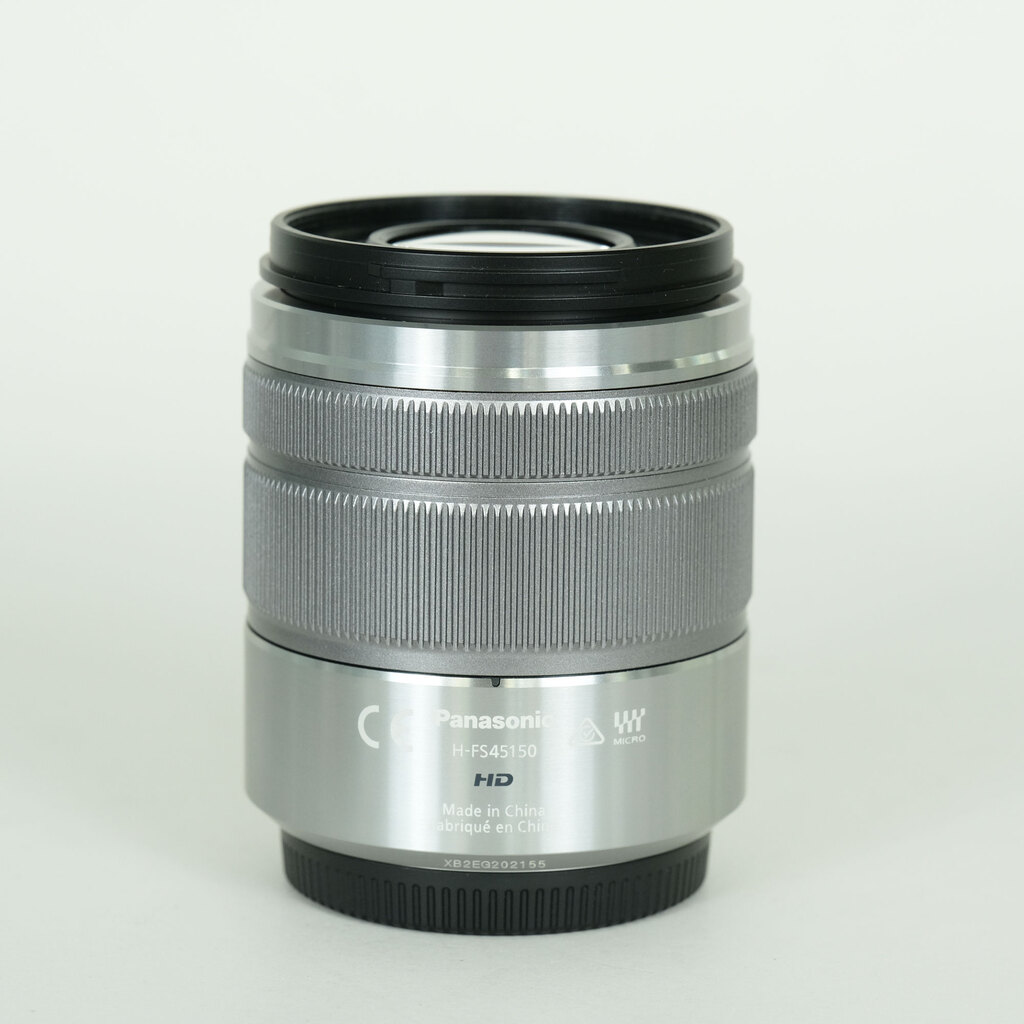 Panasonic LUMIX G VARIO 45-150mm / F4.0-5.6 ASPH. / MEGA O.I.S. Panasonic LUMIX G VARIO 45-150mm / F4.0-5.6 ASPH. / MEGA O.I.S.