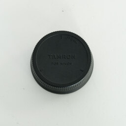 Nikon AF-S DX NIKKOR 35mm f/1.8G Nikon AF-S DX NIKKOR 35mm f/1.8G