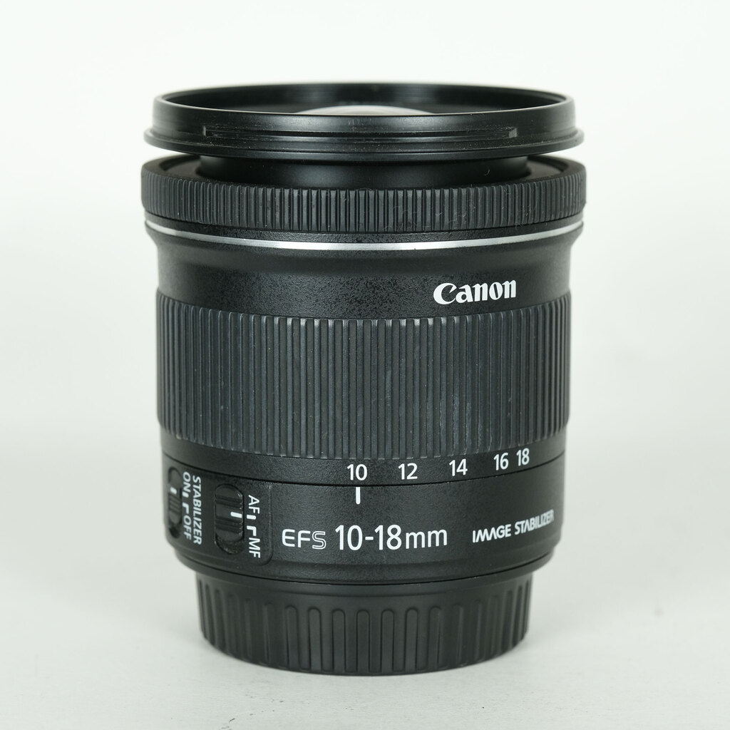 Canon EF-S10-18mm F4.5-5.6 IS STM